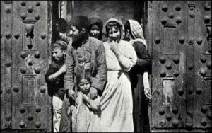 The Ottomans worked to repress the Yishuv and initiated mass expulsions of Jews from Palestine during World War I.