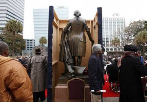 Washington Statue boxed in by NAACP on MLK Day 2011-1