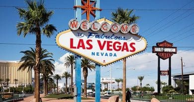 Las Vegas, Nevada. Photo by Thomas Wolf, Wikipedia Commons.