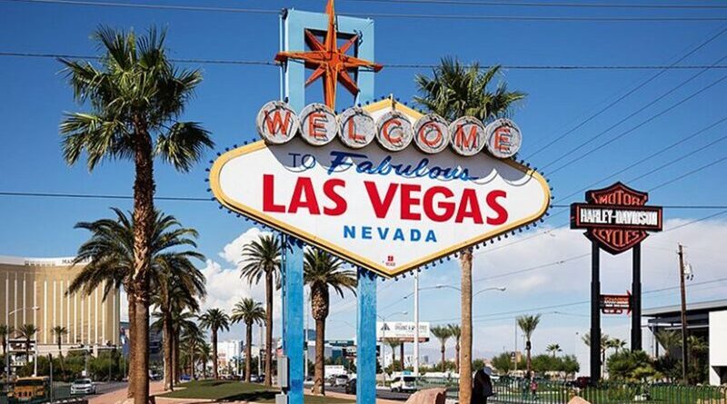 Las Vegas, Nevada. Photo by Thomas Wolf, Wikipedia Commons.