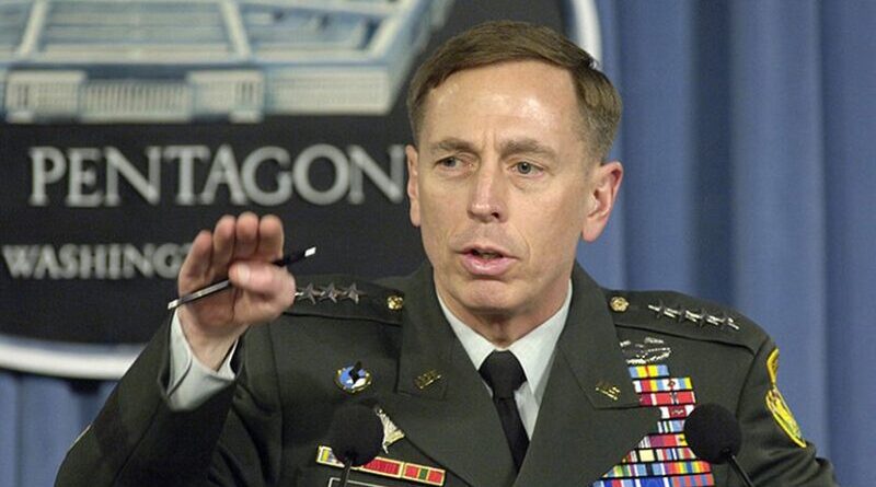 Gen. David H. Petraeus. Photo by Robert D. Ward, DOD, Wikimedia Commons.