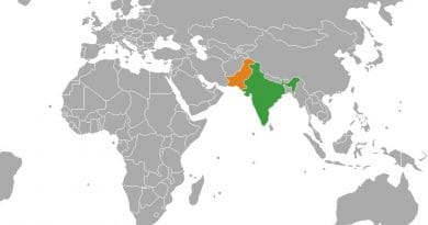 Location of India and Pakistan. Source: Wikipedia Commons.