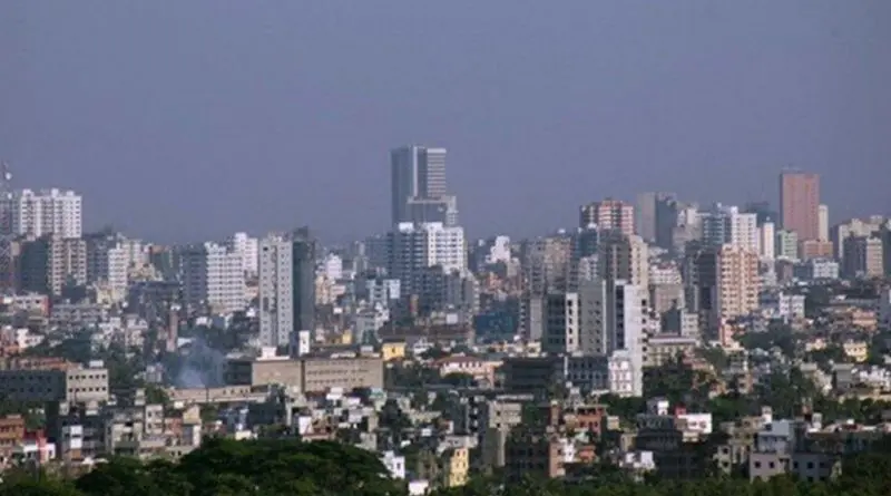 Dhaka, Bangladesh. Photo by Hafrul, Wikipedia Commons.