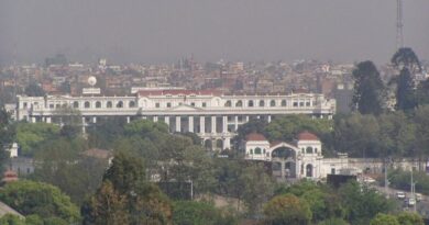 Singha Durbar, the seat of Nepal's government. Photo by Sigismund von Dobschütz, Wikipedia Commons.