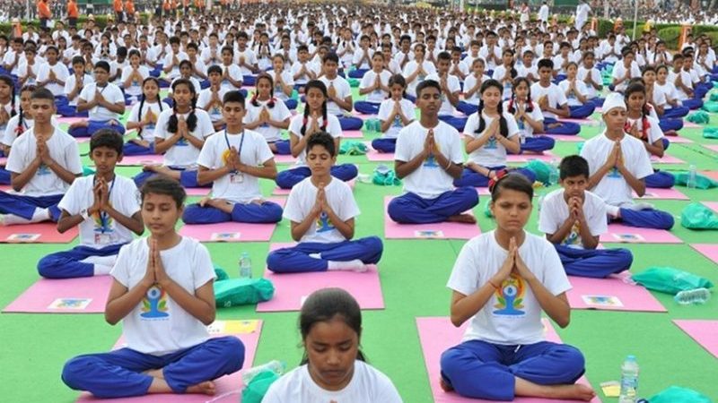 International Yoga Day 2015 in New Delhi, India. Photo by Narendra Modi, Wikipedia Commons.