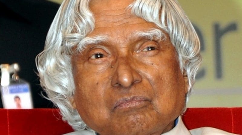 Former Indian President, A.P.J. Abdul Kalam. Photo Credit: Kannan Shanmugam studio,Main Road, Kollam, Wikimedia Commons.