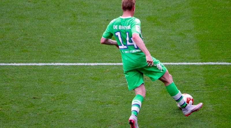 Kevin De Bruyne playing for Wolfsburg in 2015 and was sold to Manchester City for €75 million. Photo by Anish Morarji, Wikipedia Commons.