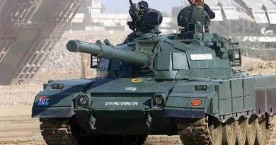 Al-Zarrar Main Battle Tank of the Pakistan Army. Photo by Raza0007, Wikipedia Commons.