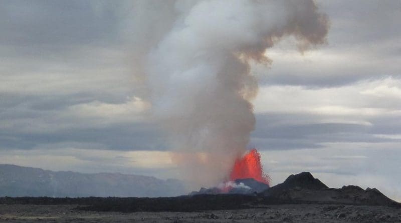 Plumes of smoke and flames rise from an eruption at Bárðarbunga volcano, Iceland, in 2014. The amount of sulphur dioxide emitted in the six-month eruption was treble that given off by all of Europe's industry. Credit Dr. John Stevenson
