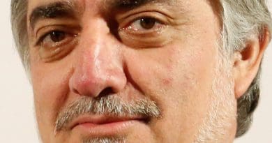 Afghanistan's Abdullah Abdullah. Photo by Jessica Lea/DFID, UK Government, Wikipedia Commons.