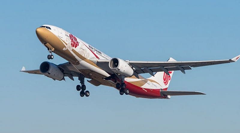 An Air China plane takes off from Munich Airport. Photo by Julian Herzog, Wikipedia Commons.