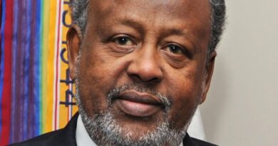 Djibouti's Ismaïl Omar Guelleh. Photo by Robert D. Ward, US Government, Wikipedia Commons.
