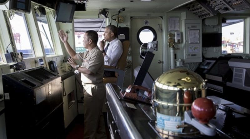 President Barack Obama talks with Captain Vince Sibala on the bridge of the BRP Gregorio del Pilar (PF-15), during a tour of the ship in Manila Harbor, Philippines, Nov. 17, 2015. (Official White House Photo by Pete Souza)