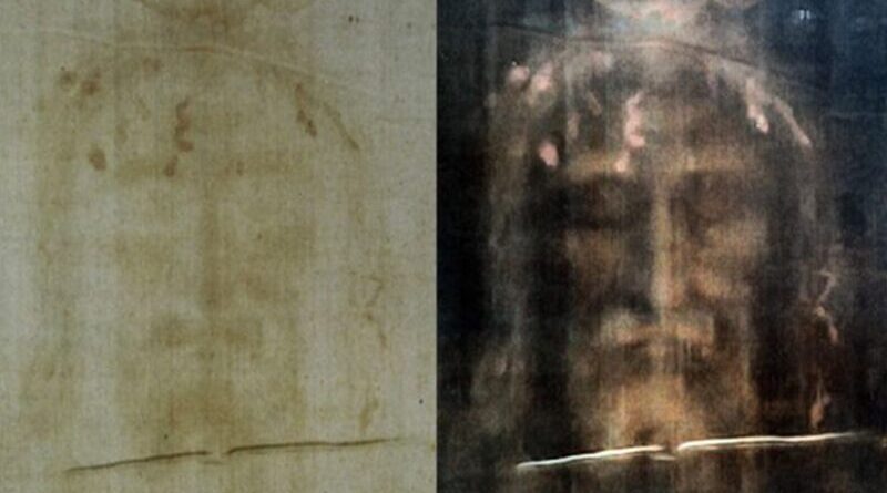Shroud of Turin featuring positive (L) and negative (R) digital filters. Credit: Dianelos Georgoudis via Wikimedia Commons