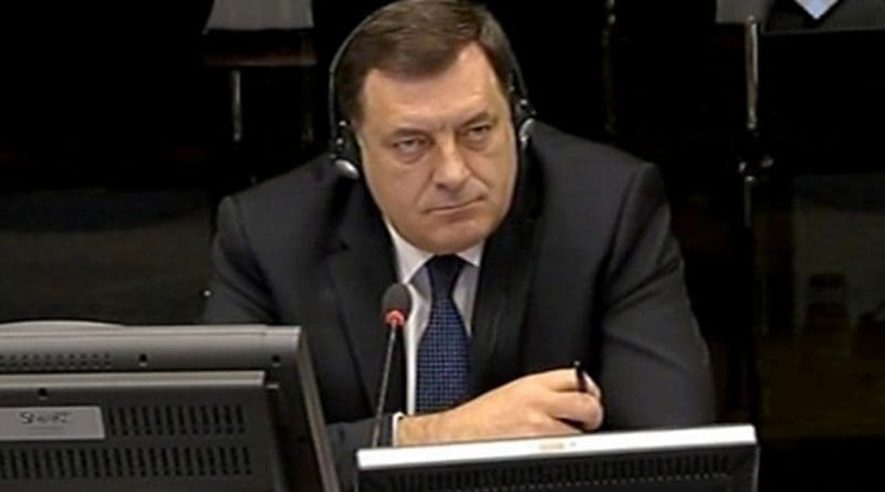 Milorad Dodik, defence witness in the trial of Ratko Mladic at the ICTY. Photo: ICTY.