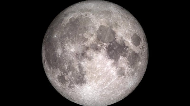 How the moon will appear on Christmas, 2015. Credit: NASA/Goddard/Lunar Reconnaissance Orbiter