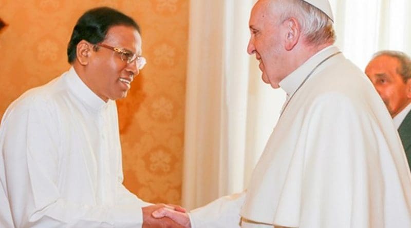 Sri Lanka President Maithripala Sirisena meets with Pope Francis. Photo Credit: Sri Lanka Prime Minister Office.
