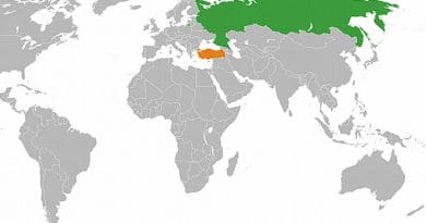 Locations of Russia and Turkey. Source: Wikipedia Commons.
