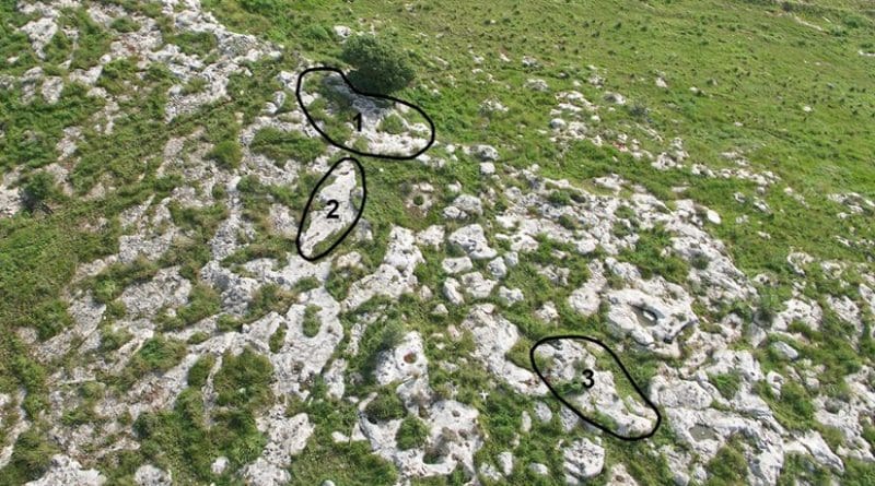 Aerial view of Kaizer Hilltop with three sampled rock surfaces marked in black circles. (Credit: The Hebrew University of Jerusalem)