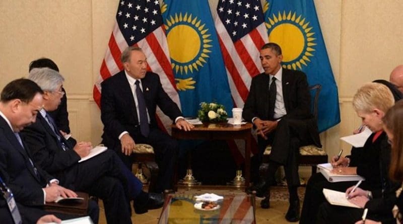 Kazakhstan President Nazarbayev and US President Obama held a bilateral meeting on the sidelines of the 2014 Nuclear Security Summit in The Hague. Credit: Wikimedia Commons