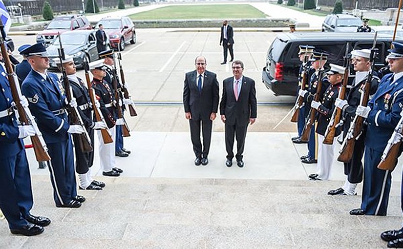 Defense Secretary Ash Carter, center right, hosts an honor cordon welcoming Israeli Defense Minister Moshe Yaalon, center left, to the Pentagon, March 14, 2016. DoD photo by Army Sgt. 1st Class Clydell Kinchen