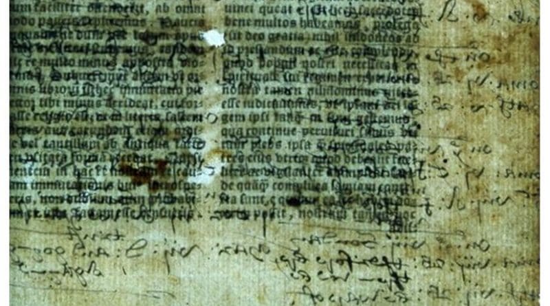 Hidden annotation are mixed with biblical text in a 1535 Latin Bible. Credit © Lambeth Palace Library