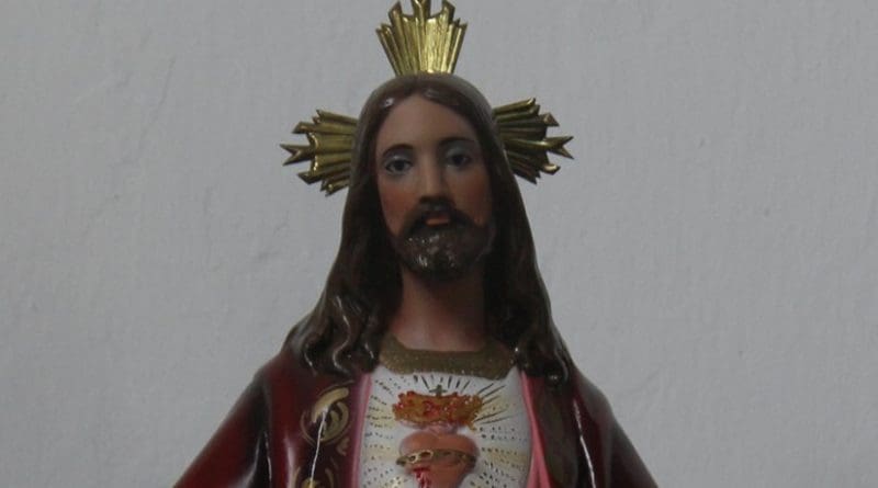 Statue of Christ