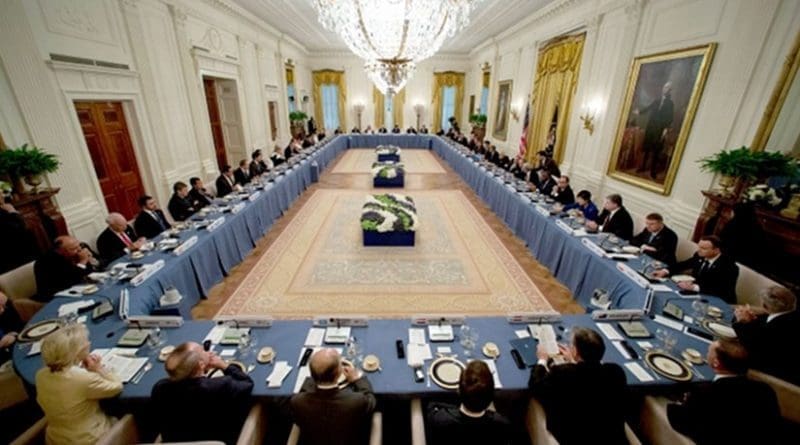 President Barack Obama hosts the Nuclear Security Summit working dinner with the heads of delegations in the East Room of the White House, March 31, 2016. (Official White House Photo by Pete Souza)