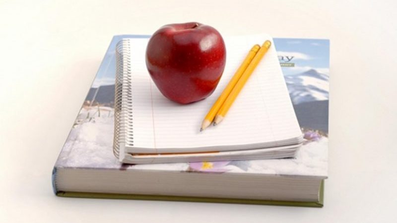 school education apple classroom