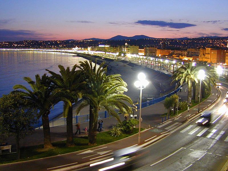 The Promenade des Anglais. Nice, France. Photo by W. M. Connolley, Wikipedia Commons.