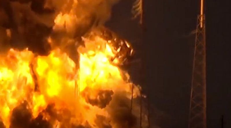 Screenshot of SpaceX - Static Fire Anomaly - AMOS-6 - 09-01-2016 from USLaunchReport https://www.youtube.com/watch?v=_BgJEXQkjNQ