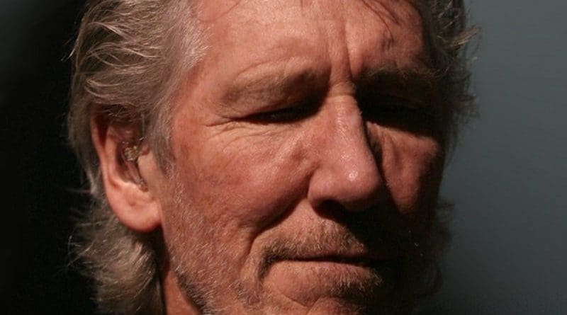 Roger Waters. Photo by Alterna2, Wikipedia Commons.