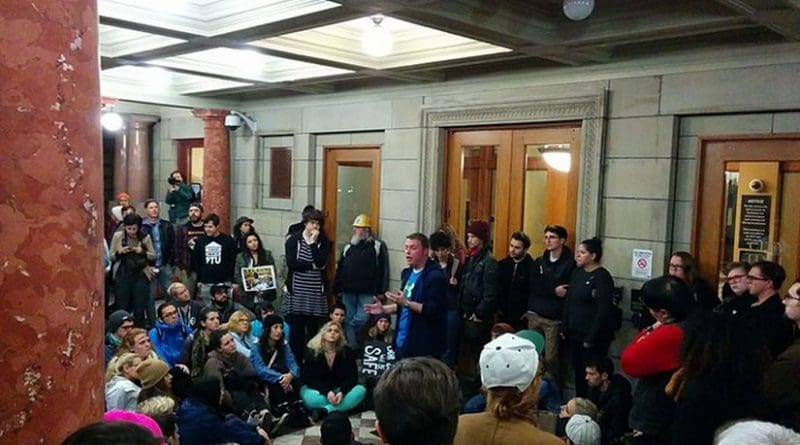 Demonstrators at Portland City Hall on November 11, 2016. Photo by Pete Forsyth, Wikipedia Commons.