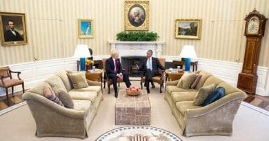 President Barack Obama meets with President-elect Donald Trump in the Oval Office, Nov. 10, 2016. (Official White House Photo by Pete Souza)