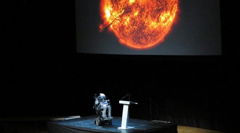Stephen Hawking. Photo by Alexandar Vujadinovic, Wikipedia Commons.