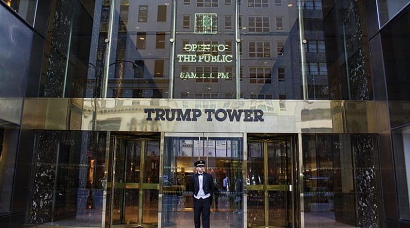 The main entrance of Trump Tower. Photo by Bin im Garten, Wikipedia Commons.