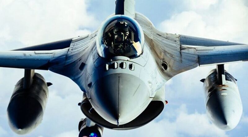 An Air Force F-16 Fighting Falcon refuels from a 340th Expeditionary Air Refueling Squadron KC-135 Stratotanker during operations in support of Operation Inherent Resolve, Feb. 15, 2017. The 340th EARS extended the fight against Islamic State of Iraq and Syria terrorists by delivering fuel to Air Force F-16s, A-10 Thunderbolt II’s and a B-52 Stratofortress. Air Force photo by Senior Airman Jordan Castelan