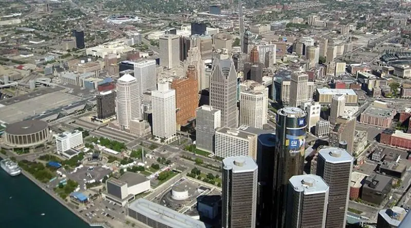 Aerial view of Downtown Detroit, Michigan. Photo by Robert Thompson, Wikipedia Commons.