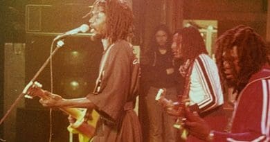 Peter Tosh. Photo by Tim Duncan, Wikipedia Commons.