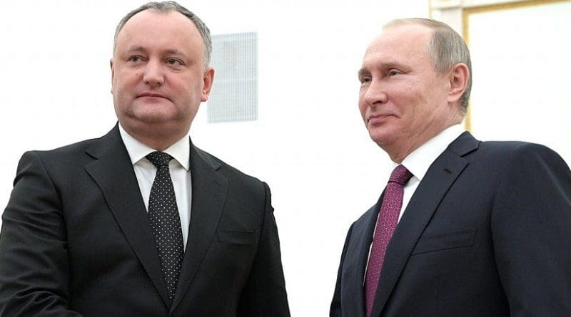 Moldova's President Igor Dodon with Russia's President Vladimir Putin. Source: Kremlin.ru