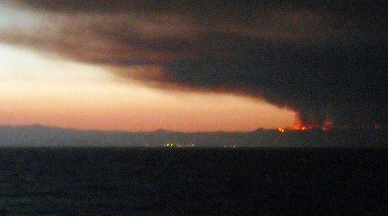 Wildfire in Mojácar, Spain. Photo by Jolly Janner, Wikipedia Commons.