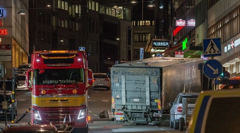 The terrorist attack in Stockholm April 7, 2017. Truck transported away during the night. Photo by Frankie Fouganthin, Wikipedia Commons.