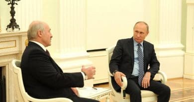 Russia's President Vladimir Putin meets with President of Belarus Alexander Lukashenko. File Photo: Kremlin.ru.