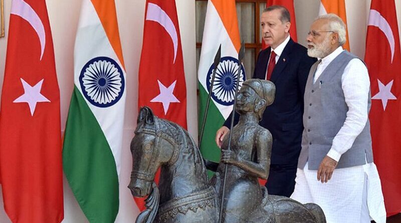 The Prime Minister, Shri Narendra Modi with the President of the Republic of Turkey, Mr. Recep Tayyip Erdogan, at Hyderabad House, in New Delhi. Photo Credit: Office of Prime Minister of India.