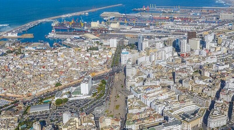 Port of Casablanca, Morocco. Photo by Brio-En, Wikipedia Commons.