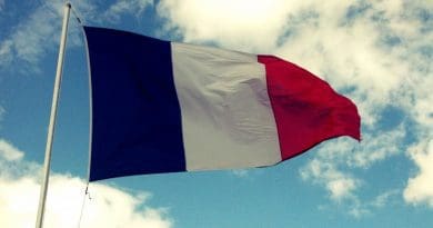 France's flag. Photo by Mith, Wikimedia Commons.