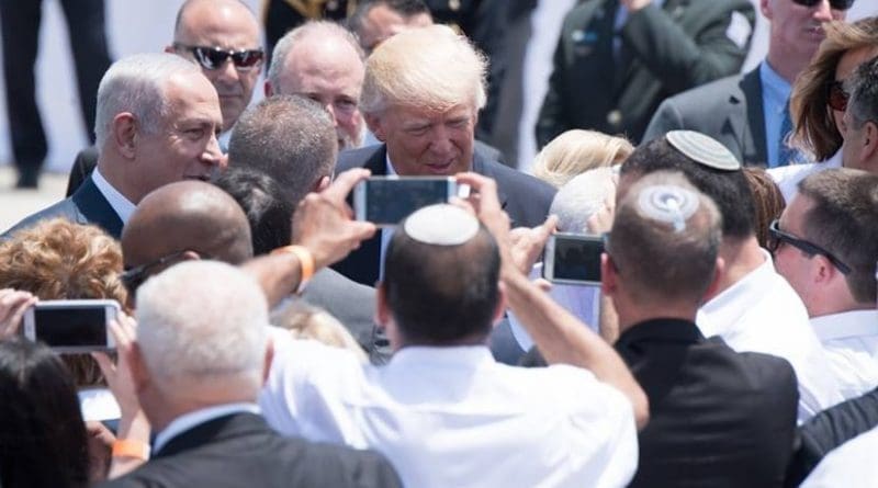 President Donald Trump and First Lady Melania Trump are welcomed by Prime Minister of Israel Benjamin Netanyahu, and Israeli President Reuven Rivlin, on their arrival to Ben Gurion International Airport, Monday, May 22, 2017, in Tel Aviv, Israel. (Official White House Photo by Andrea Hanks)