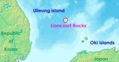 Liancourt Rocks, in Japan called Takeshima and in North and South Korea called Dokdo (Tokto). Source: Wikipedia Commons.