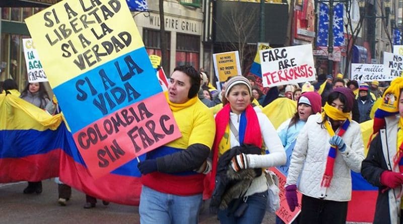 A protest against Revolutionary Armed Forces of Colombia (FARC). Photo by Robert Thivierge, Wikipedia Commons.