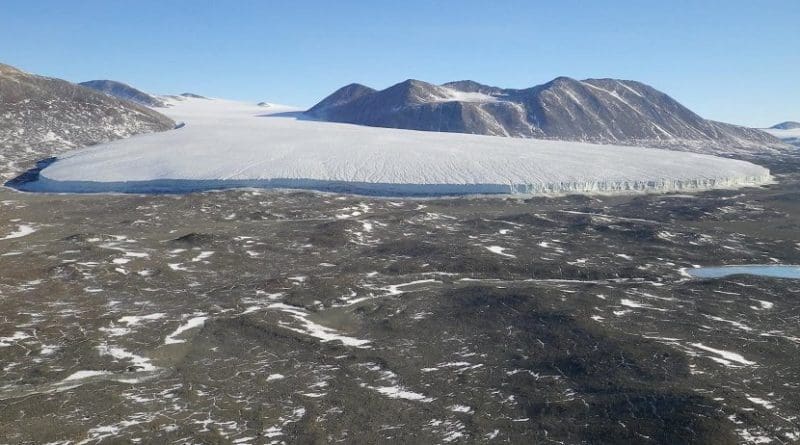 A view of a glacial field near the McMurdo Dry Valleys research site in Antarctica. Credit Michael Gooseff